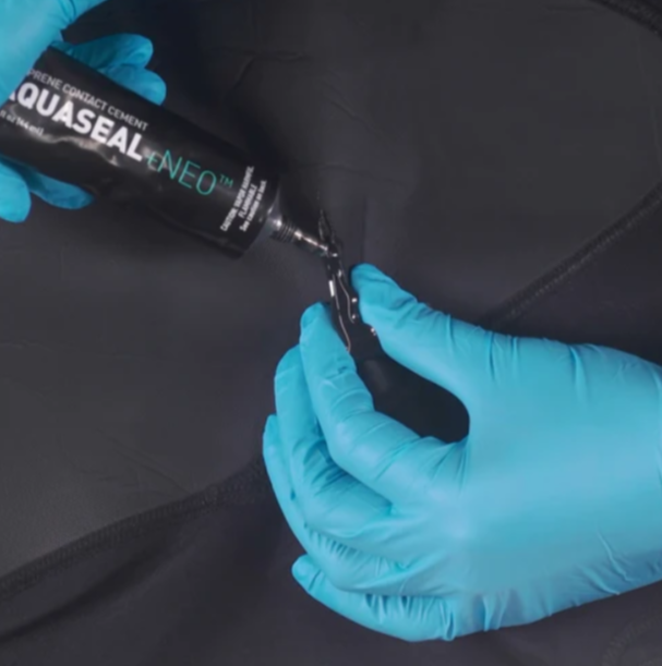Wader repair with AQUASEAL -What to do the opened tube- 